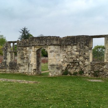 Titchfield Abbey - Cloister wall - Landmarks & Historical Buildings Near Me - Catisfield, HAM