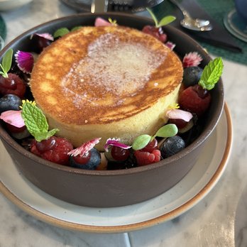 Podmore - Soufflé pancake - Cocktail Bars Near Me - Honolulu, Hawaii Podmore - Soufflé pancake - Cocktail Bars Near Me - Honolulu, Hawaii