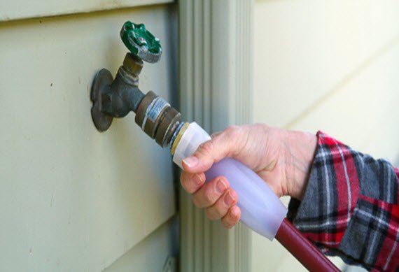 Slide of Plumbing Expert