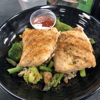 Clean Eatz - Salad Near Me - Virginia Beach, Virginia