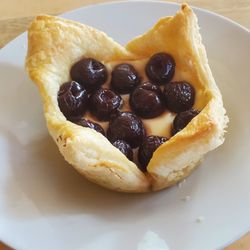 Alma Diner - Cherry Cream Cheese Pastry