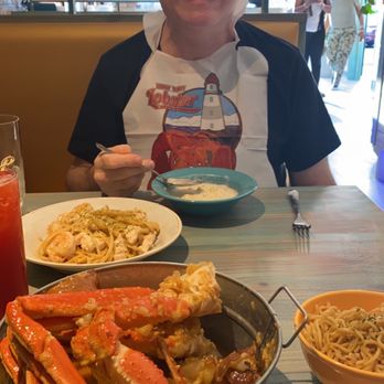 Baby Crab - Garlic Butter Crab boil, New England Clam Chowder, Garlic Shrimp & Chicken noodles and a Sexy Pomegranate Margarita mmmmm yummmy!! - Seafood Near Me - Bronx, New York Baby Crab - Garlic Butter Crab boil, New England Clam Chowder, Garlic Shrimp & Chicken noodles and a Sexy Pomegranate Margarita mmmmm yummmy!! - Seafood Near Me - Bronx, New York