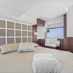 Galoen Sky Boat Charter
