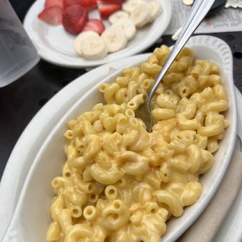 Urth Caffe - Macaroni and Cheese - Coffee & Tea Near Me - Laguna Beach, California Urth Caffe - Macaroni and Cheese - Coffee & Tea Near Me - Laguna Beach, California