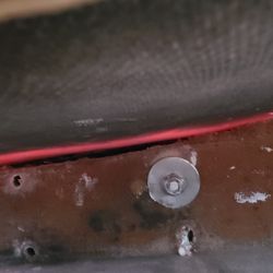 Niza Marine - Another cleat. Again, should be 4 bolts - two were too short and just plunged into caulk to give appearance of install