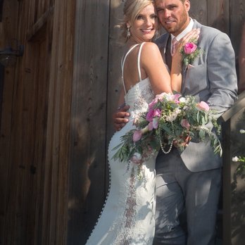 Sew Elegant Bridal Veils and Alterations - Bridal Near Me - Bakersfield, California Sew Elegant Bridal Veils and Alterations - Bridal Near Me - Bakersfield, California
