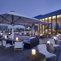 Aurora - Aurora Rooftop Bar außen
