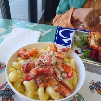 Lobster-Guys - Lobster Mac n Cheese - Seafood Near Me - Pasadena, California