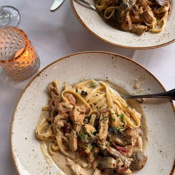 Gianni's Trattoria - Chicken tagliatelle - Italian Near Me - Concord, North Carolina