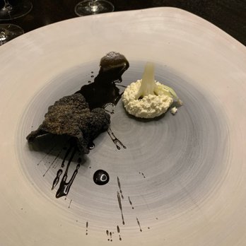 Alinea - New American Near Me - Chicago, Illinois