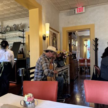 Terracotta Wine Bistro - Great guitar music - Wine Bars Near Me - Santa Fe, New Mexico Terracotta Wine Bistro - Great guitar music - Wine Bars Near Me - Santa Fe, New Mexico