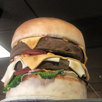 The Batter Up Bakery - A hamburger cake - Desserts Near Me - Temecula, California The Batter Up Bakery - A hamburger cake - Desserts Near Me - Temecula, California