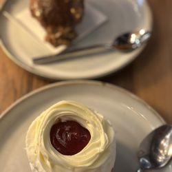 Diverso - Cheese cake & Chocolate Dessert