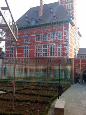 Le Grand Curtius Museum by null