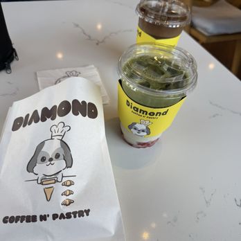 Diamond Coffee N Pastry - Strawberry matcha and cold brew - Coffee & Tea Near Me - San Francisco, California Diamond Coffee N Pastry - Strawberry matcha and cold brew - Coffee & Tea Near Me - San Francisco, California