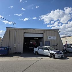 Pillar Automotive - Servicing a 2004 Mitsubishi Evolution 8 RS
