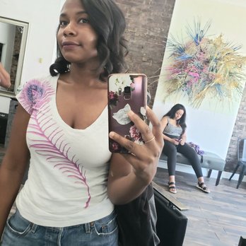 Nie Alston - Hair Stylists Near Me - Brooklyn, New York