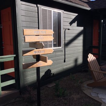Noon Lodge at Mallard Bay - Big Bear Lake, CA