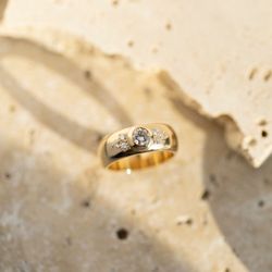 Sara Gallo Custom Jewelers