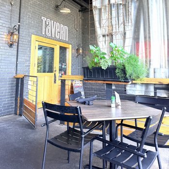 The FEED Co Table & Tavern - Outside dining - Bars Near Me - Chattanooga, Tennessee The FEED Co Table & Tavern - Outside dining - Bars Near Me - Chattanooga, Tennessee