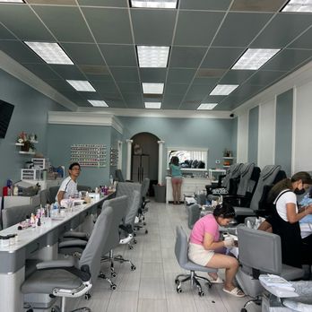 Nailpedia & Spa - interior! very clean - Nail Salons Near Me - Kihei, Hawaii Nailpedia & Spa - interior! very clean - Nail Salons Near Me - Kihei, Hawaii