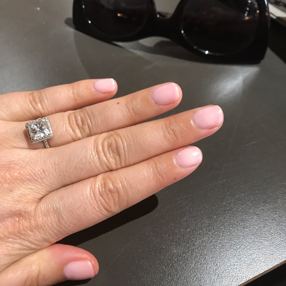 Soak Nails - Nail Salons Near Me - Encino, California Soak Nails - Nail Salons Near Me - Encino, California