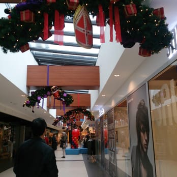 Diemerplein Winkelcentrum - Shopping Centers Near Me - Diemen, New Hampshire