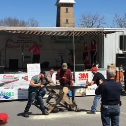 Festival of the Maples - Cross-cut saw competition