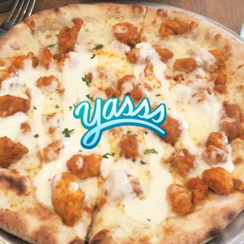 Fumo - Buffalo chicken pizza - Pizza Near Me - New York, New York Fumo - Buffalo chicken pizza - Pizza Near Me - New York, New York