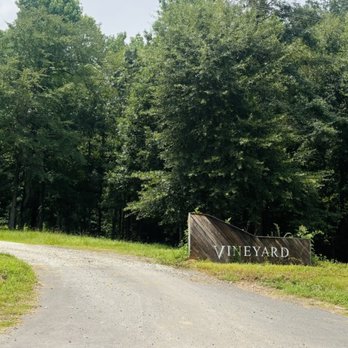 Naca Valley Vineyard - Entrance - Wineries Near Me - Nacogdoches, Texas Naca Valley Vineyard - Entrance - Wineries Near Me - Nacogdoches, Texas