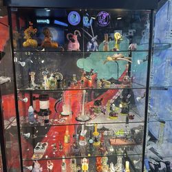 Connoisseur Smoke Shop