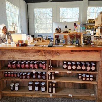 Honey & the Hive - Front Counter - Honey Near Me - Weaverville, North Carolina Honey & the Hive - Front Counter - Honey Near Me - Weaverville, North Carolina