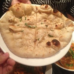 Sizzling Spice - Garlic naan