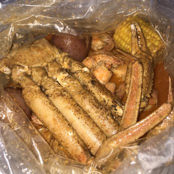 Crafty Crab - 1/2 pound crab legs 1/2 pound headless shrimp with corn & potatoes - Seafood Near Me - Charlotte, North Carolina Crafty Crab - 1/2 pound crab legs 1/2 pound headless shrimp with corn & potatoes - Seafood Near Me - Charlotte, North Carolina