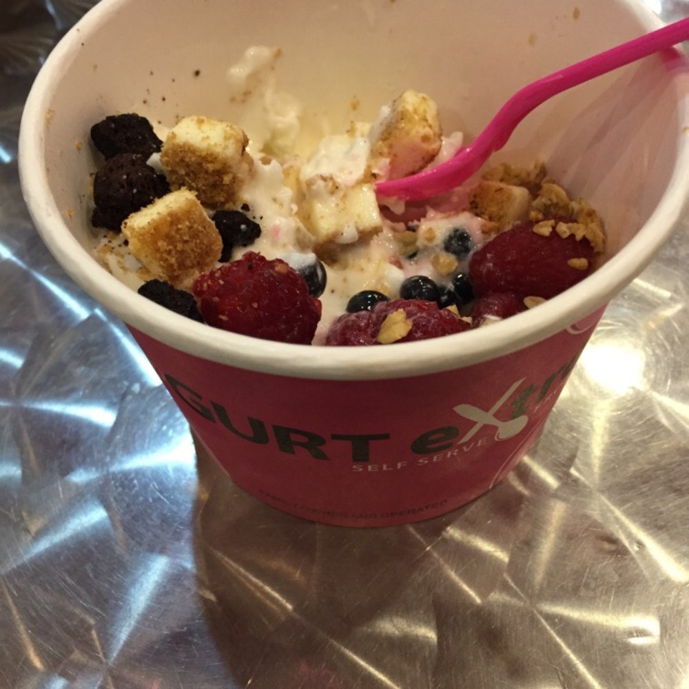 Yogurt Extreme - Coconut with berries brownies and granola - Ice Cream & Frozen Yogurt Near Me - Corvallis, Oregon