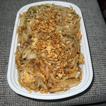 Bento Asian Kitchen + Sushi - Pad Thai - Japanese Near Me - Louisville, Kentucky