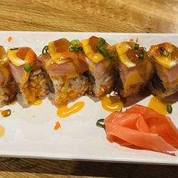 Koi Sushi Bar & Asian Bistro - Ichiban Roll