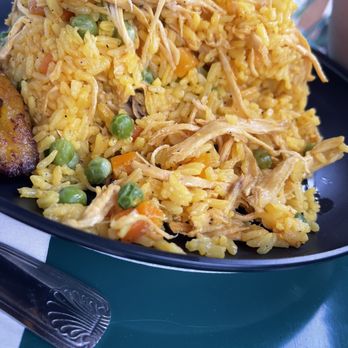 Aleida's Kitchen - Arroz con Pollo - Dominican Near Me - Brandon, Florida