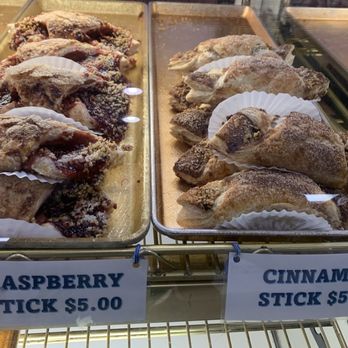 Mike's Pastry - Bakeries Near Me - Boston, Massachusetts Mike's Pastry - Bakeries Near Me - Boston, Massachusetts