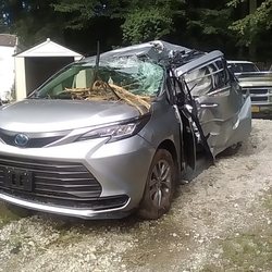 Randy's Convent Road Garage - They walked away okay