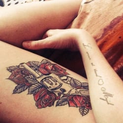 tatoueur Erictatoo - Tatoueur très sympa ;)