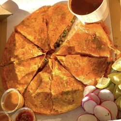 Viva Vegan - Birria pizza