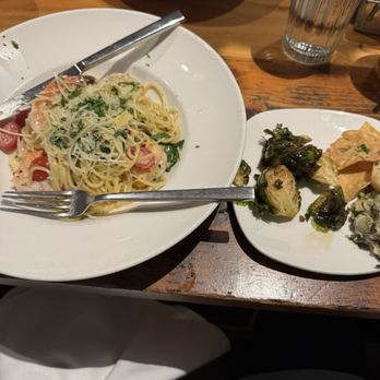 Cafeteria 15L - Shrimp Scampi - Breakfast & Brunch Near Me - Sacramento, California Cafeteria 15L - Shrimp Scampi - Breakfast & Brunch Near Me - Sacramento, California