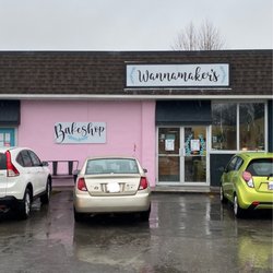 Wannamaker's Bakeshop - Storefront.