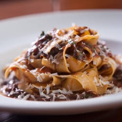 Casa Santo Antônio Restaurante - Papardelle com ragu de costela