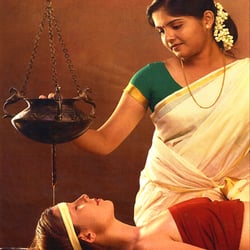 Santhigram Kerala Ayurvedic Center - Herbal therapies to remove stress, insomnia, depression etc.  Also helps for relaxation and sound sleep.