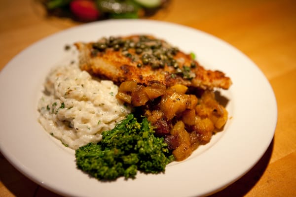 Trio's Restaurant by null