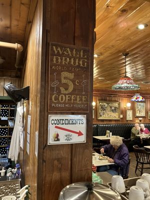 Wall Drug Store by null