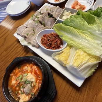 Dooriban - 31. Seafood Tofu Soup and Bossam 8/26/2023 - Korean Near Me - Saint Petersburg, Florida