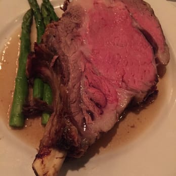 Dal Rae Restaurant - Beautiful medium rare prime rib with asparagus - Steakhouses Near Me - Pico Rivera, California Dal Rae Restaurant - Beautiful medium rare prime rib with asparagus - Steakhouses Near Me - Pico Rivera, California